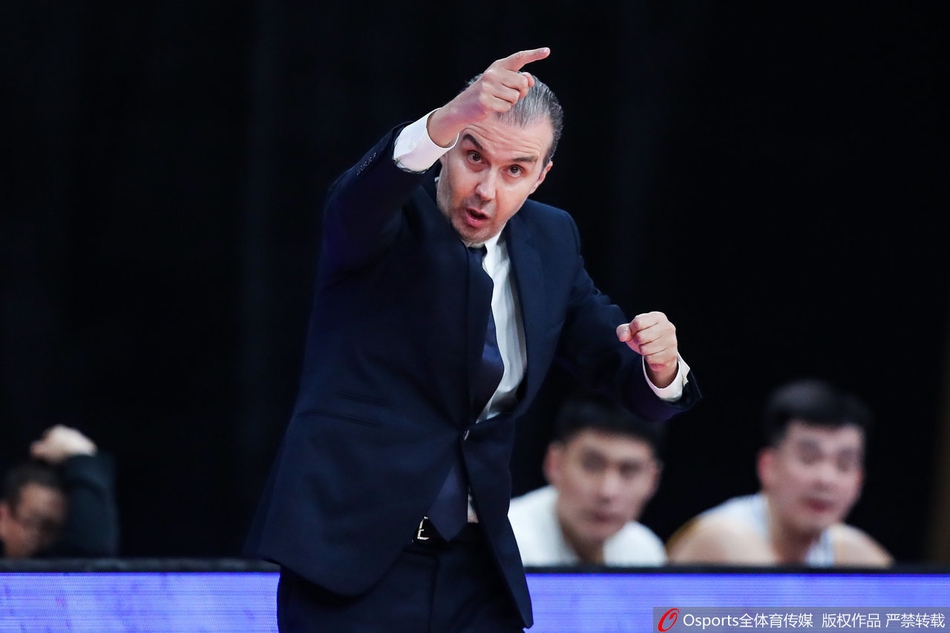 CBA第21轮：辽宁105-83北京