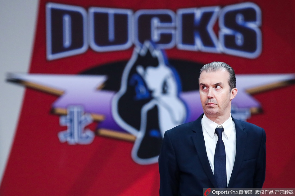 CBA第21轮：辽宁105-83北京