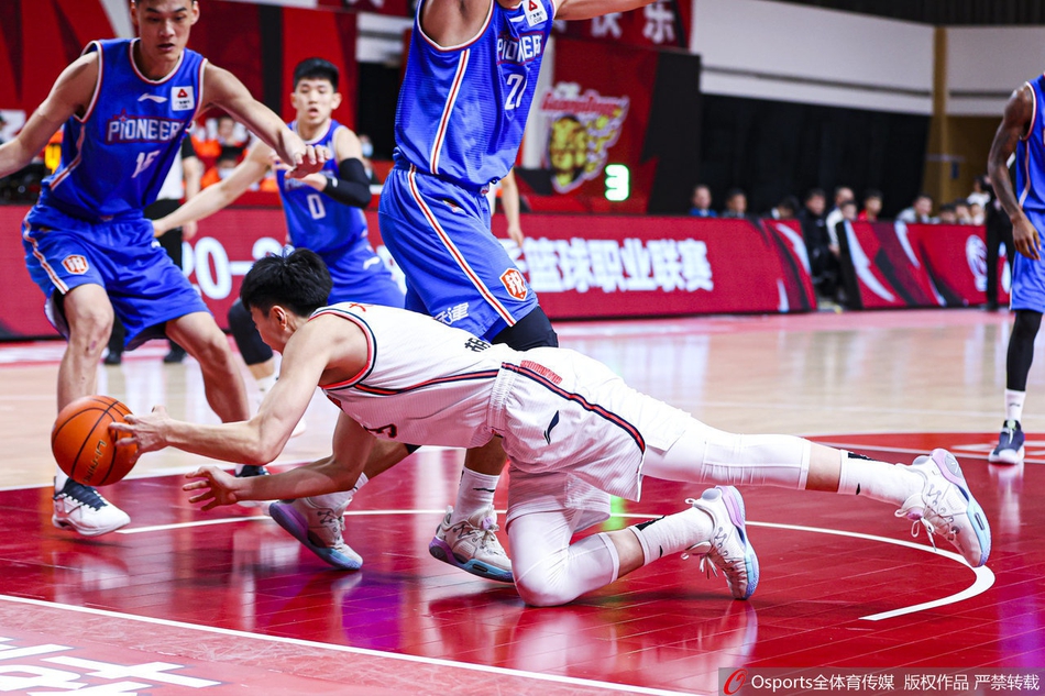 CBA第22轮：广东110-87天津