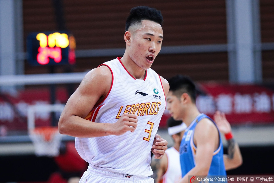 CBA第22轮：深圳100-84北京