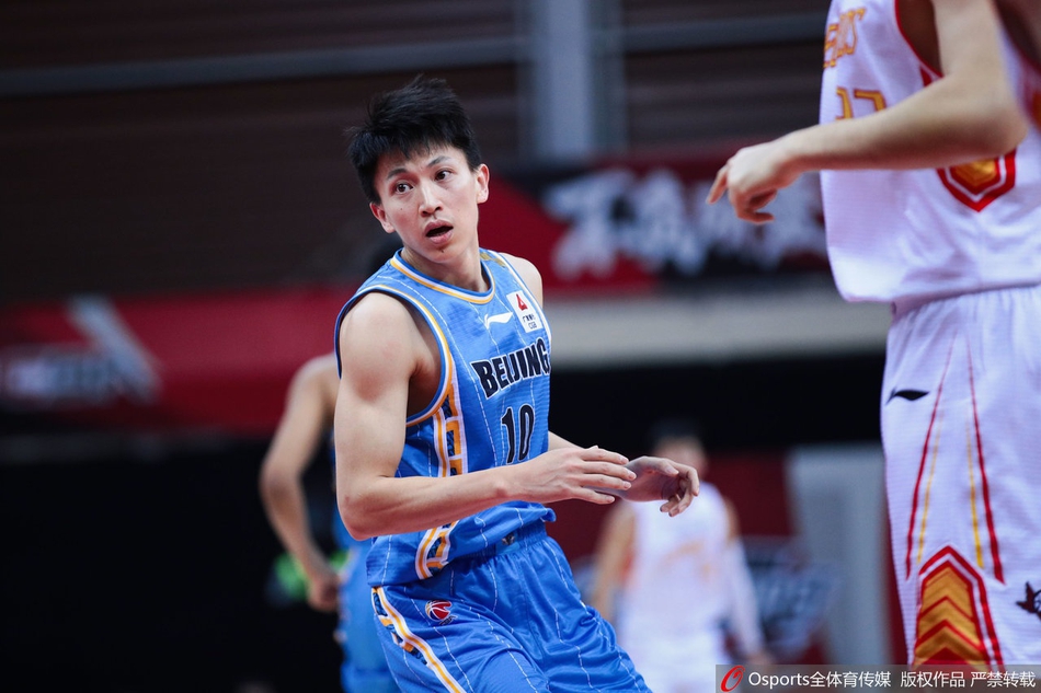 CBA第22轮：深圳100-84北京