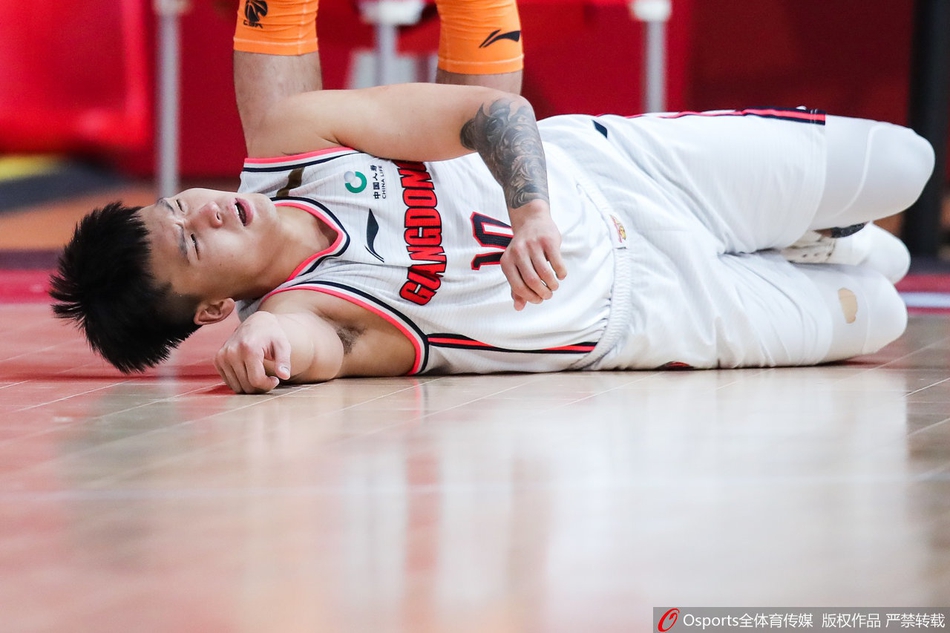 CBA第24轮：广东92-117上海