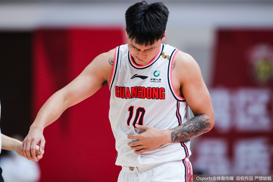 CBA第24轮：广东92-117上海
