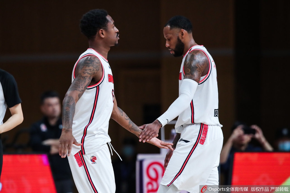 CBA第24轮：广东92-117上海