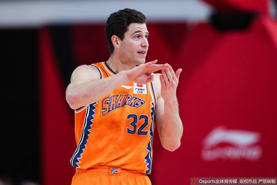 CBA第24轮：广东92-117上海