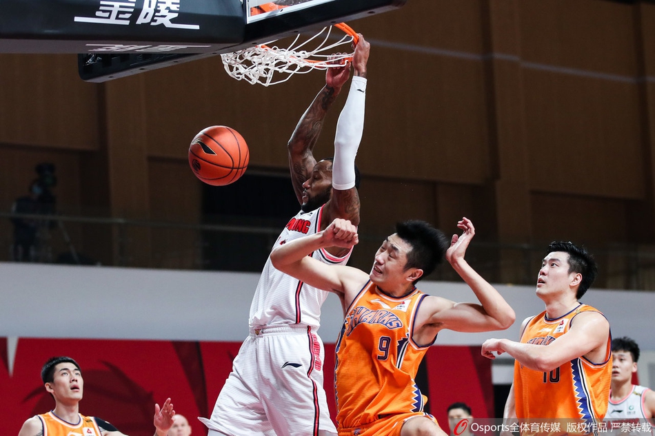 CBA第24轮：广东92-117上海