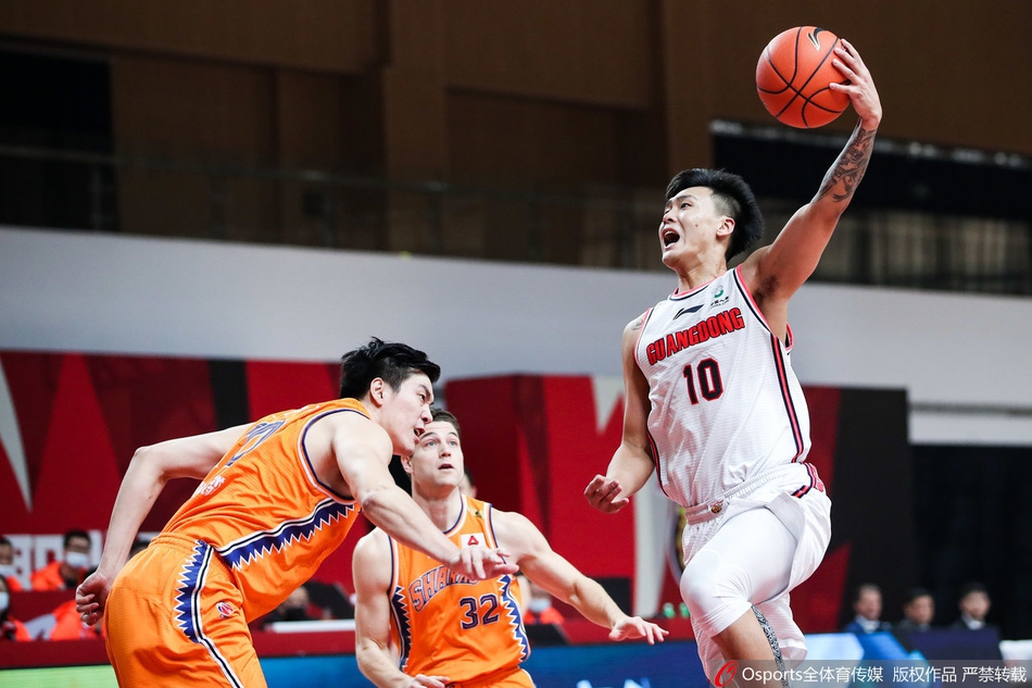 CBA第24轮：广东92-117上海