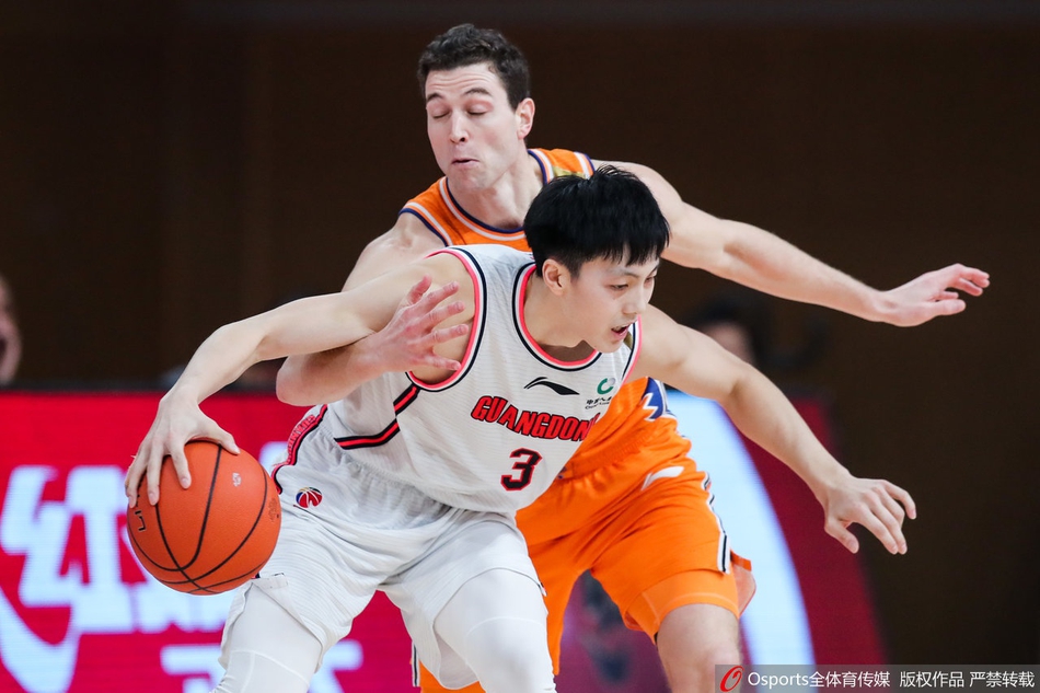 CBA第24轮：广东92-117上海