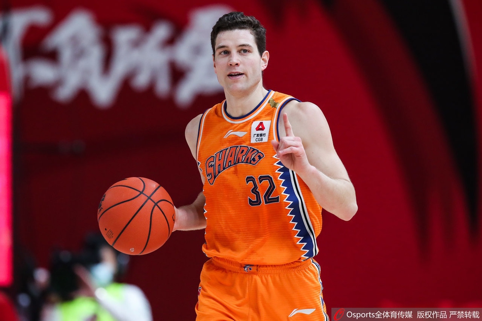 CBA第24轮：广东92-117上海
