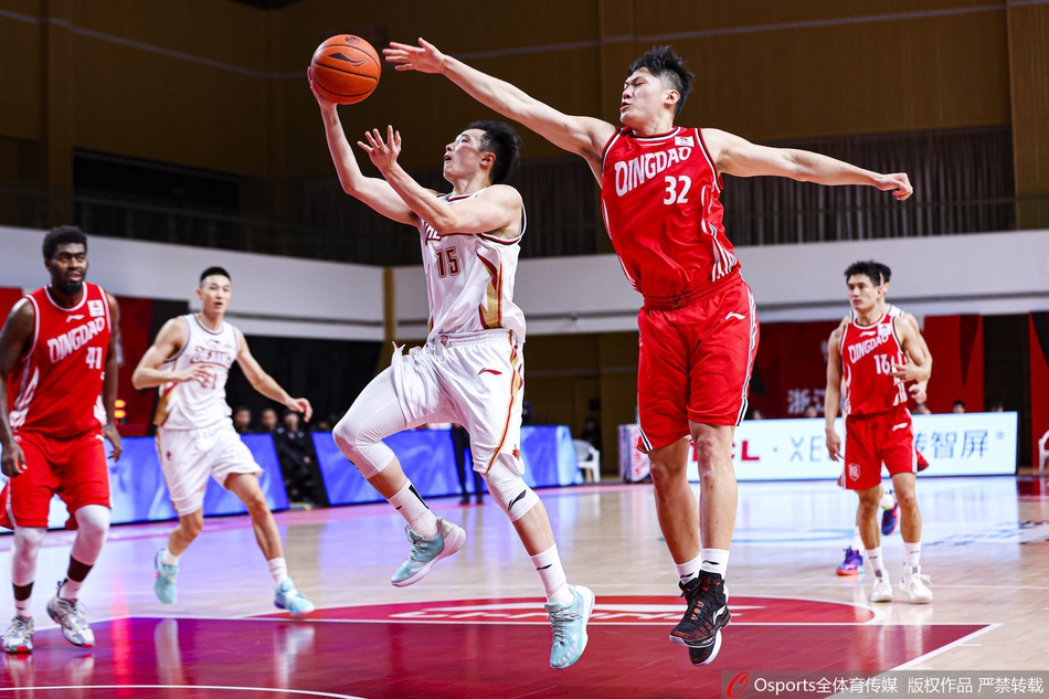 CBA第24轮：浙江127-120青岛