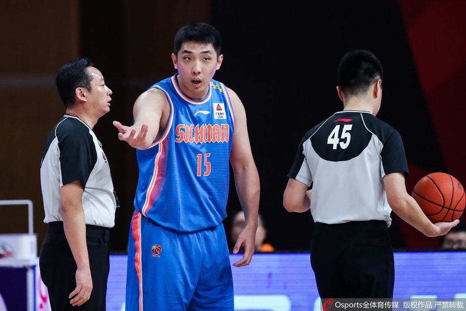 CBA第26轮：上海122-102四川