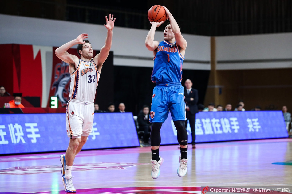 CBA第26轮：上海122-102四川