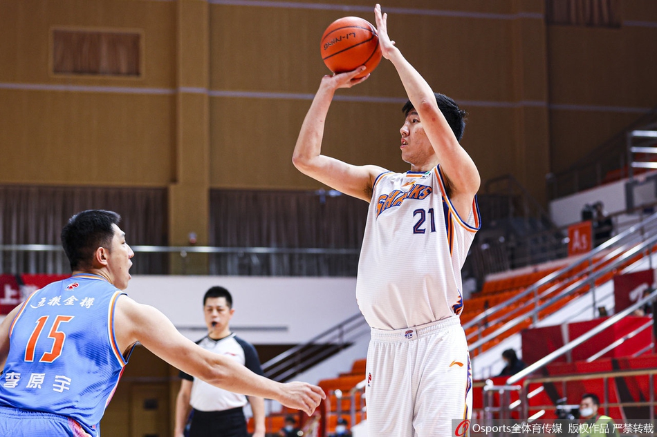 CBA第26轮：上海122-102四川