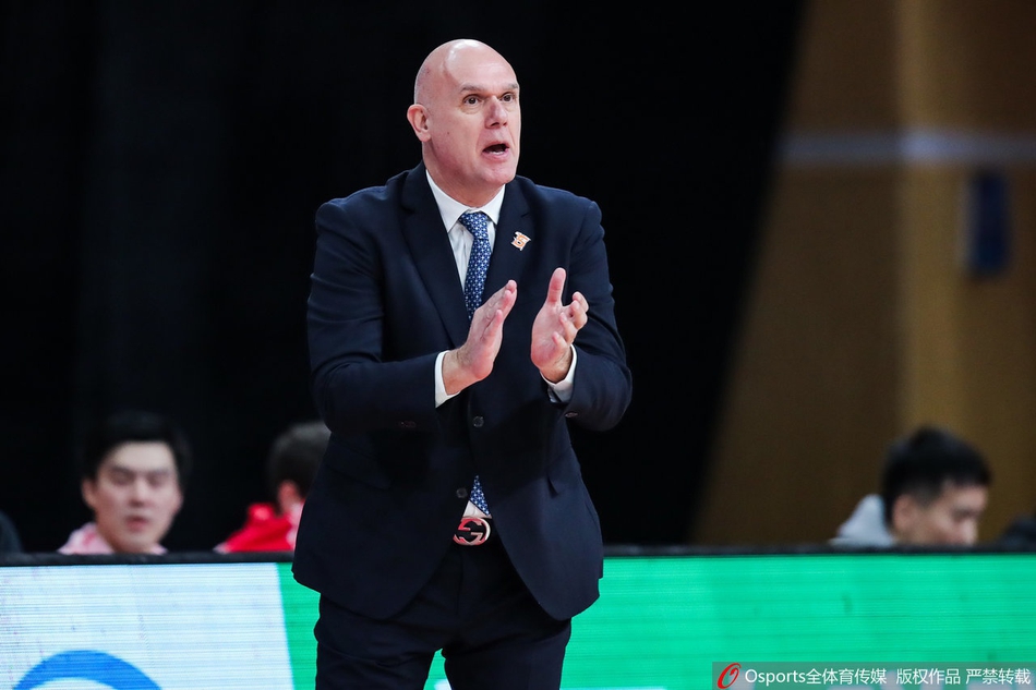 CBA第26轮：上海122-102四川