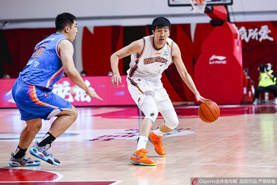 CBA第26轮：上海122-102四川