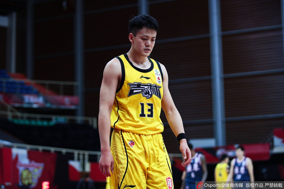 CBA第27轮：广东110-111吉林
