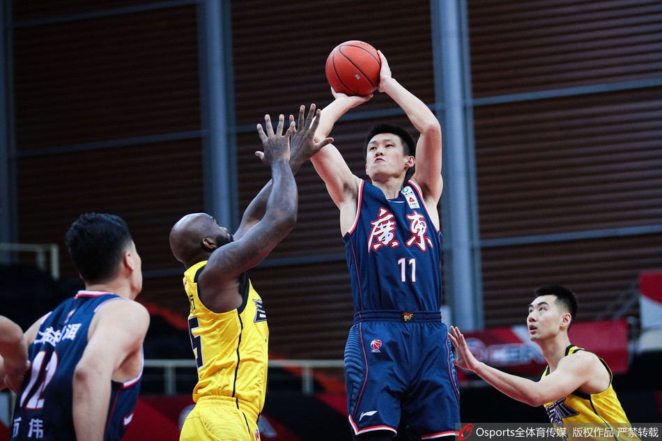 CBA第27轮：广东110-111吉林