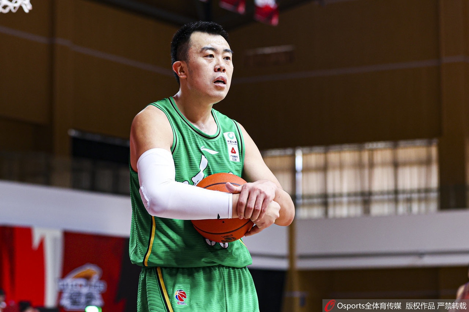 CBA第29轮：辽宁117-105山东