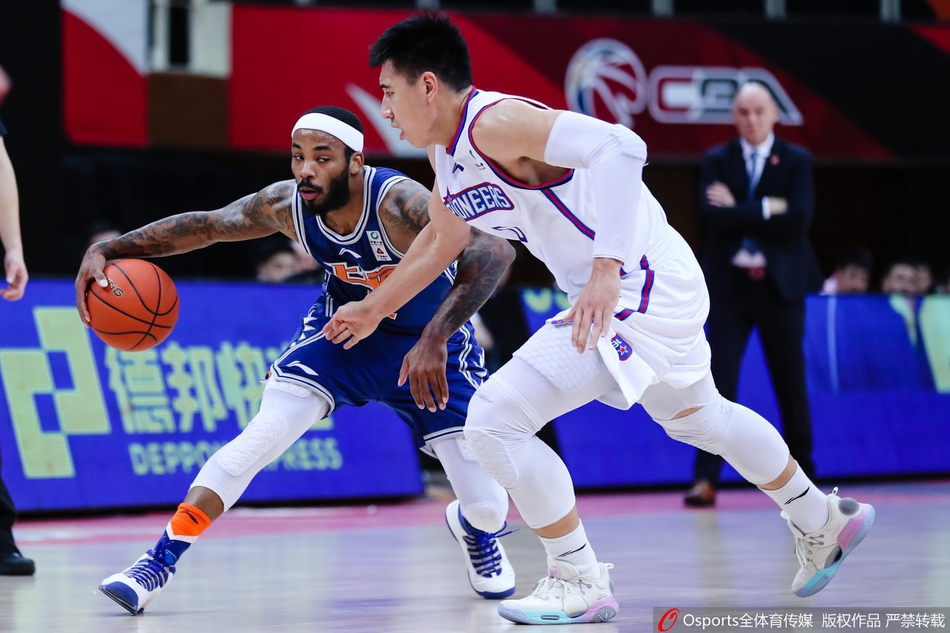 CBA第30轮：上海121-96天津