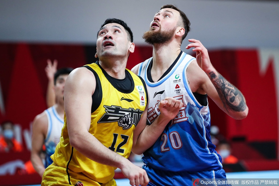 CBA第30轮:新疆109-99吉林