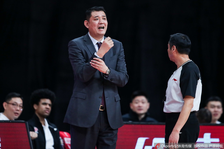 CBA第30轮：山东110-106青岛