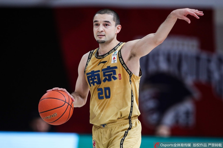 CBA第30轮：同曦92-99广厦