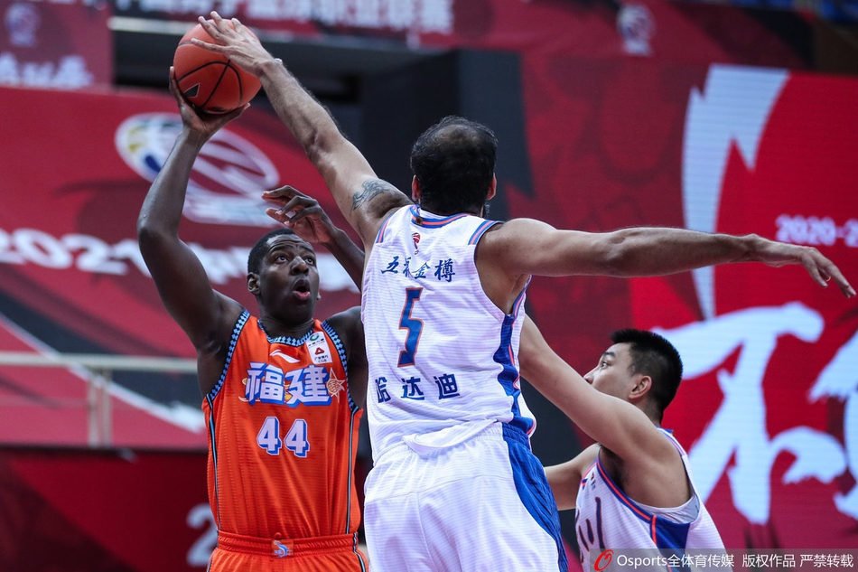 CBA第30轮：福建104-113四川