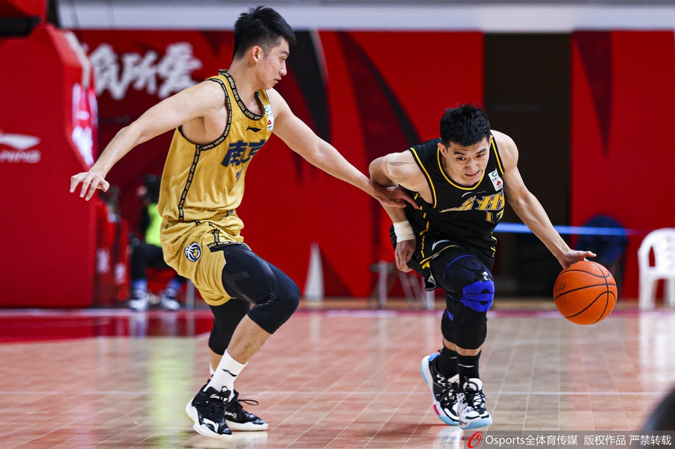 CBA第30轮：同曦92-99广厦