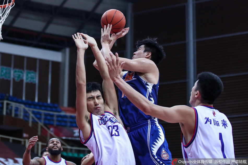 CBA第30轮：上海121-96天津