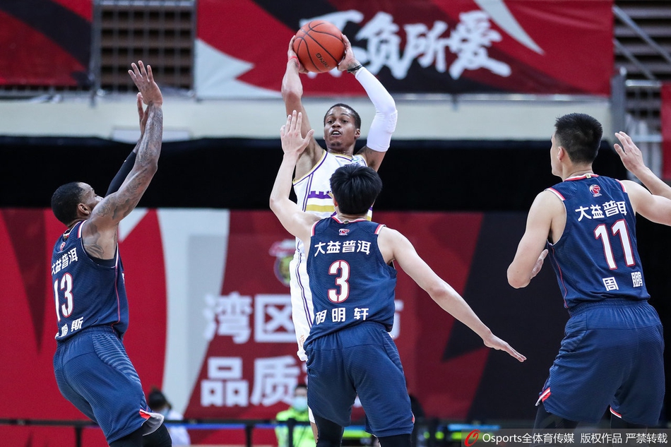CBA第30轮：广东127-109北控