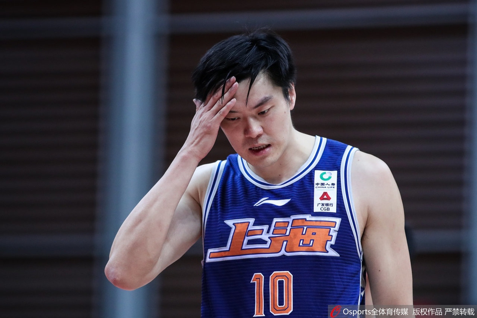 CBA第30轮：上海121-96天津