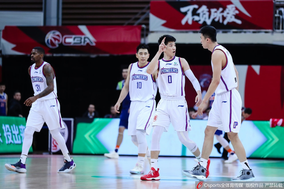 CBA第30轮：上海121-96天津