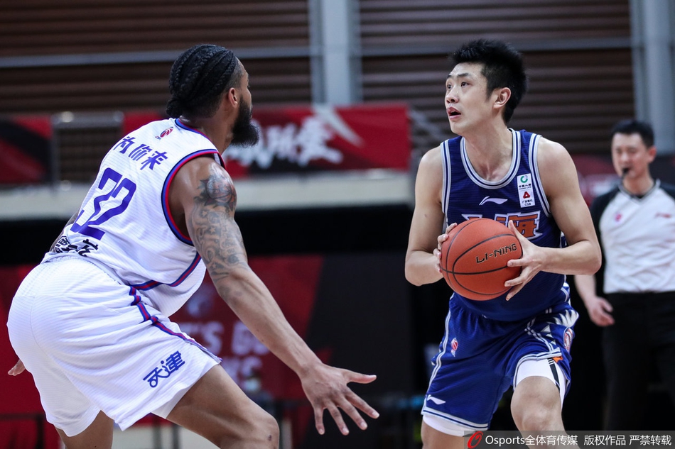 CBA第30轮：上海121-96天津