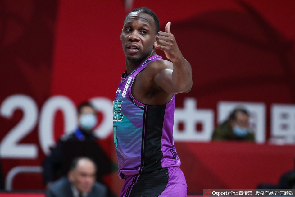 CBA第30轮：山东110-106青岛