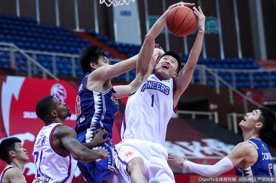 CBA第30轮：上海121-96天津