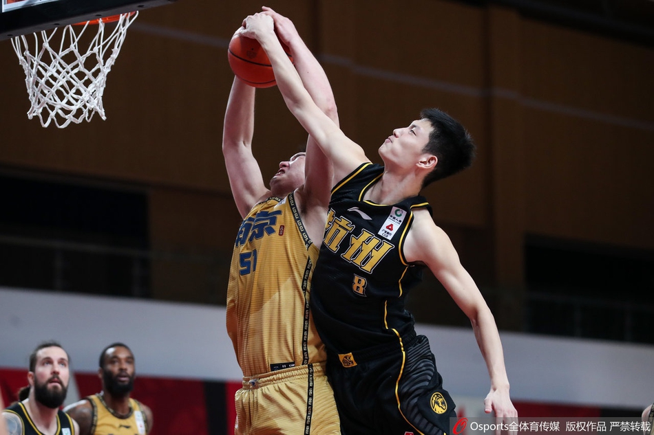 CBA第30轮：同曦92-99广厦