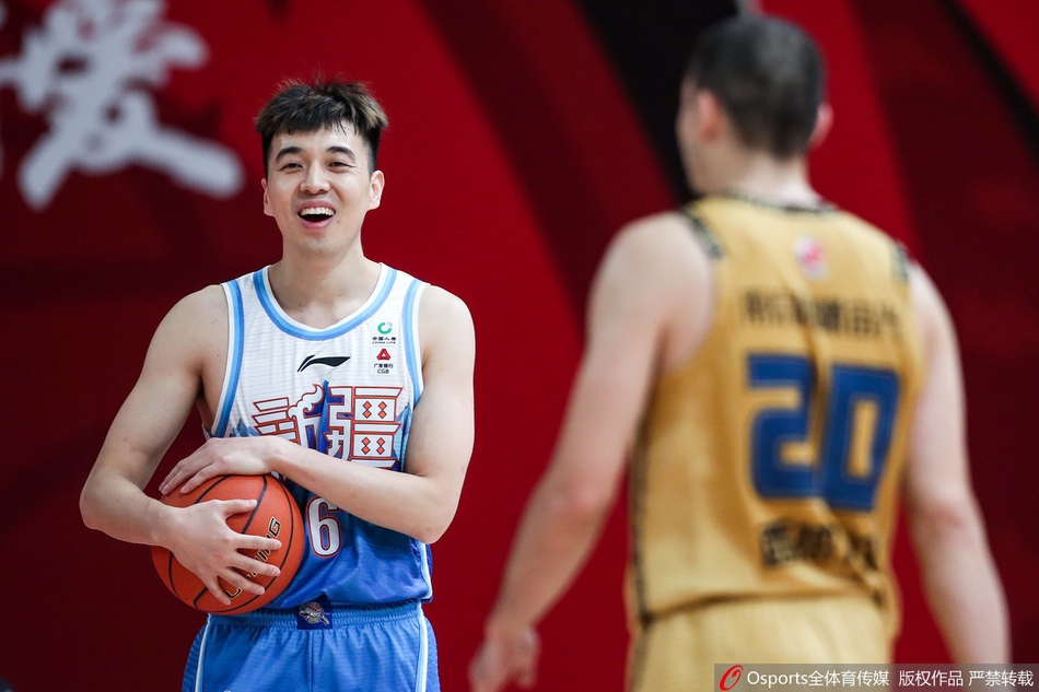 CBA第31轮：同曦100-109新疆