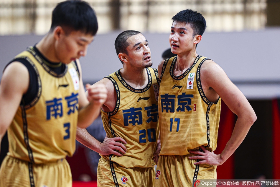 CBA第31轮：同曦100-109新疆