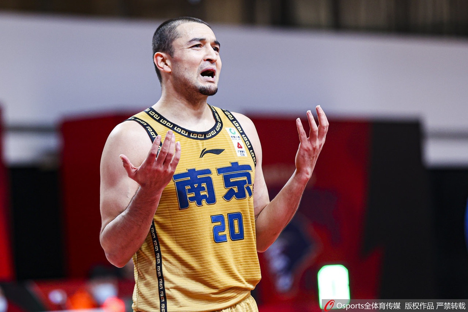 CBA第31轮：同曦100-109新疆