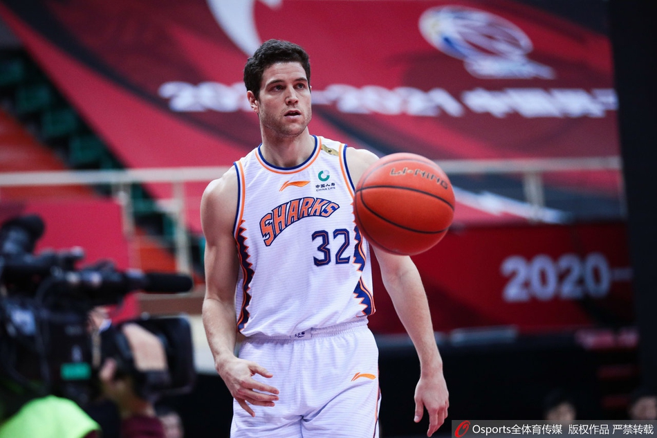 CBA第31轮:广厦117-112上海