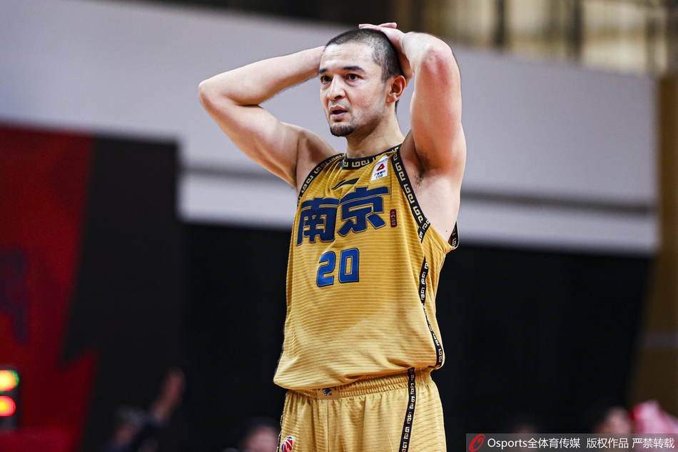 CBA第31轮：同曦100-109新疆