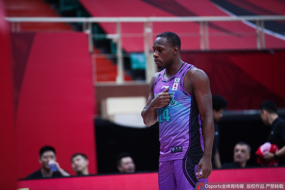 CBA第33轮:北京102-96山东