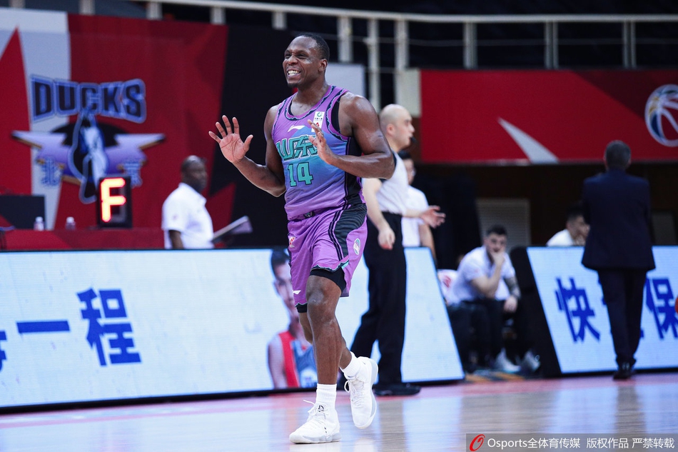 CBA第33轮:北京102-96山东