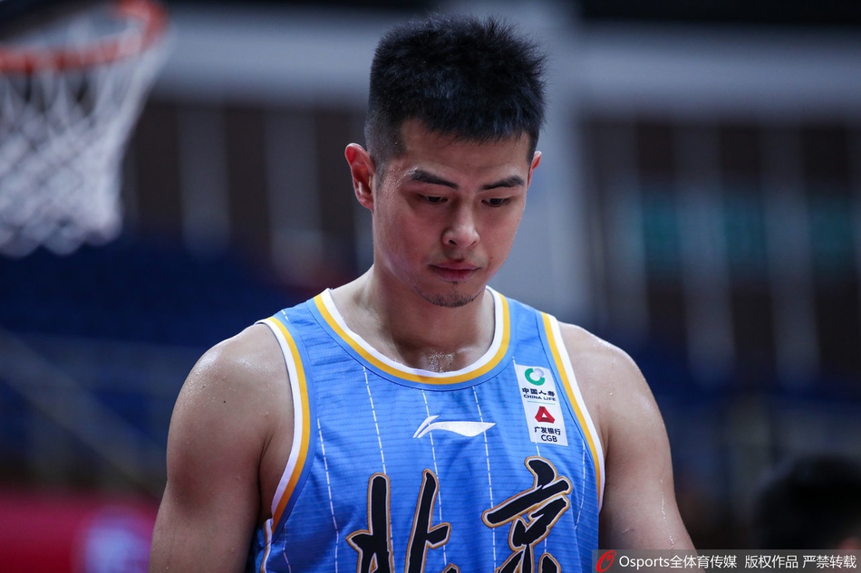 CBA第33轮:北京102-96山东