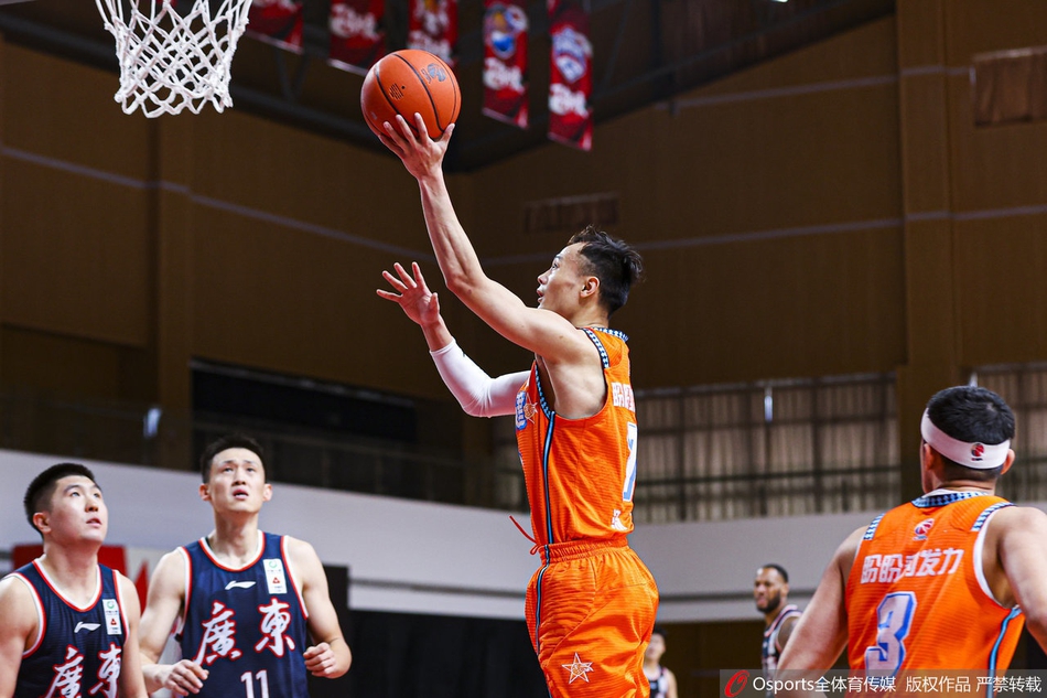 CBA第34轮：广东137-122福建