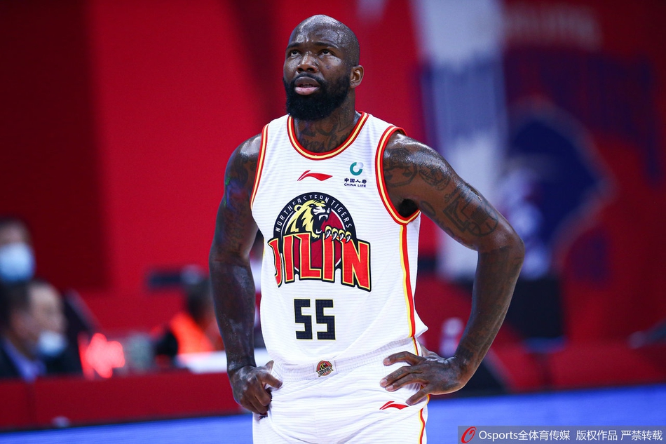 CBA第34轮:同曦125-122吉林