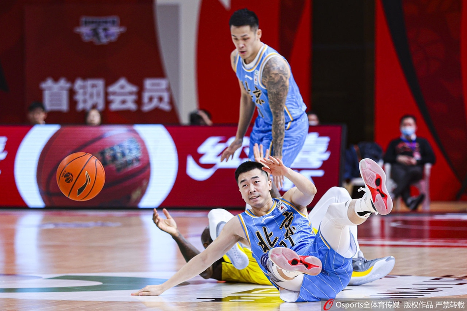 CBA第37轮：北京102-105吉林