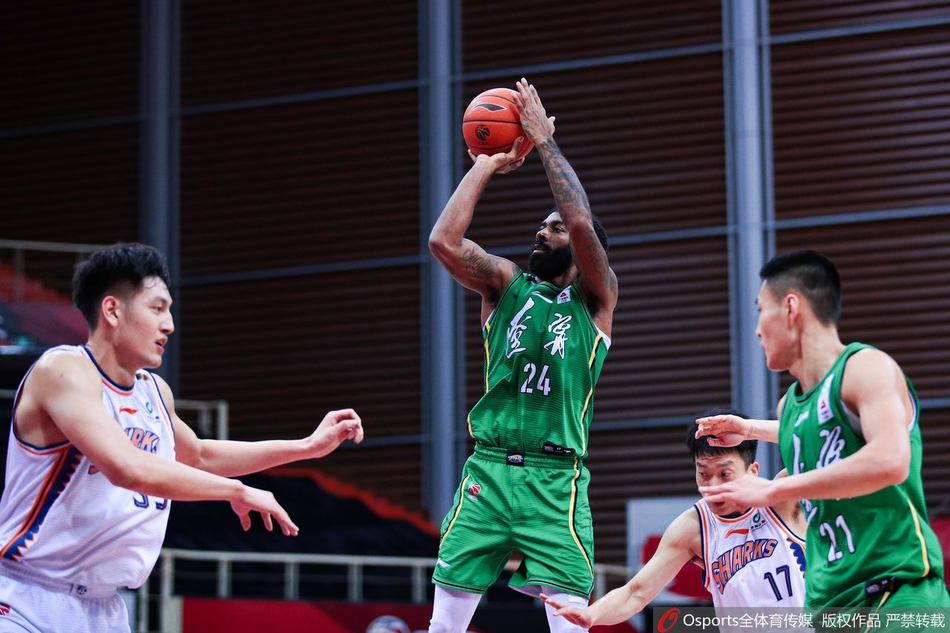 CBA第37轮：辽宁117-95上海