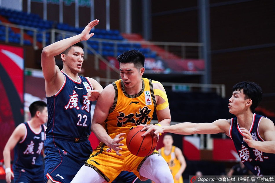 CBA第37轮：江苏98-120广东