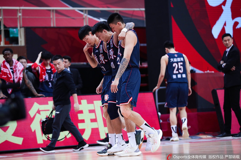 CBA第37轮：江苏98-120广东